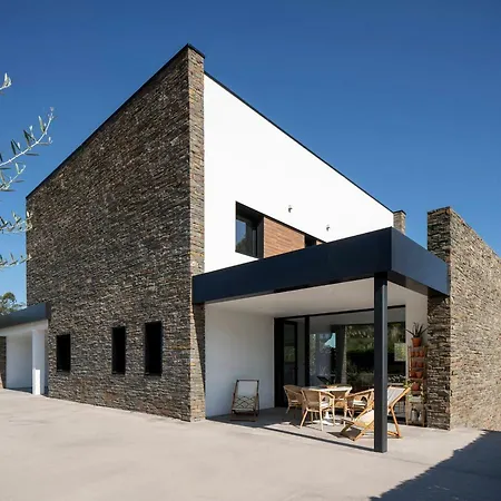 Vila Casa Moderna Con Piscina Y Vistas Al Bosque. Mungia